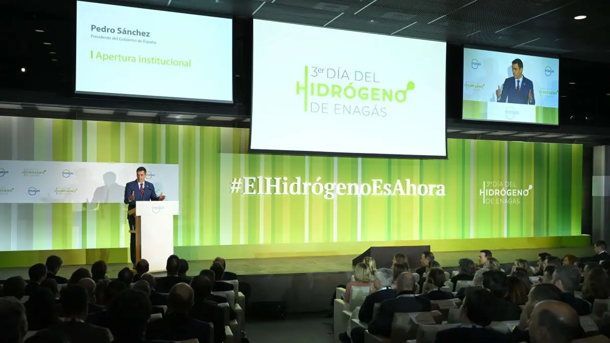 Pedro S&aacute;nchez en el D&iacute;a del Hidr&oacute;geno de Enag&aacute;s