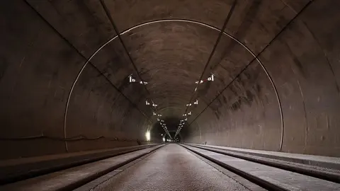 t&uacute;nel